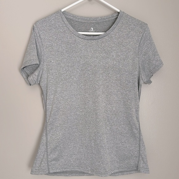 Set of 3- Icy zone athletic tees - Picture 8 of 10